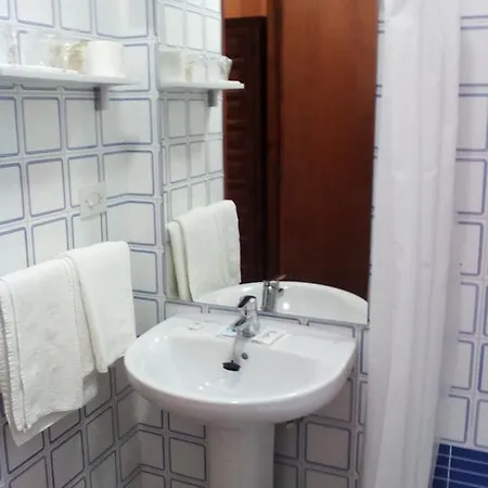 Andalucia فندق